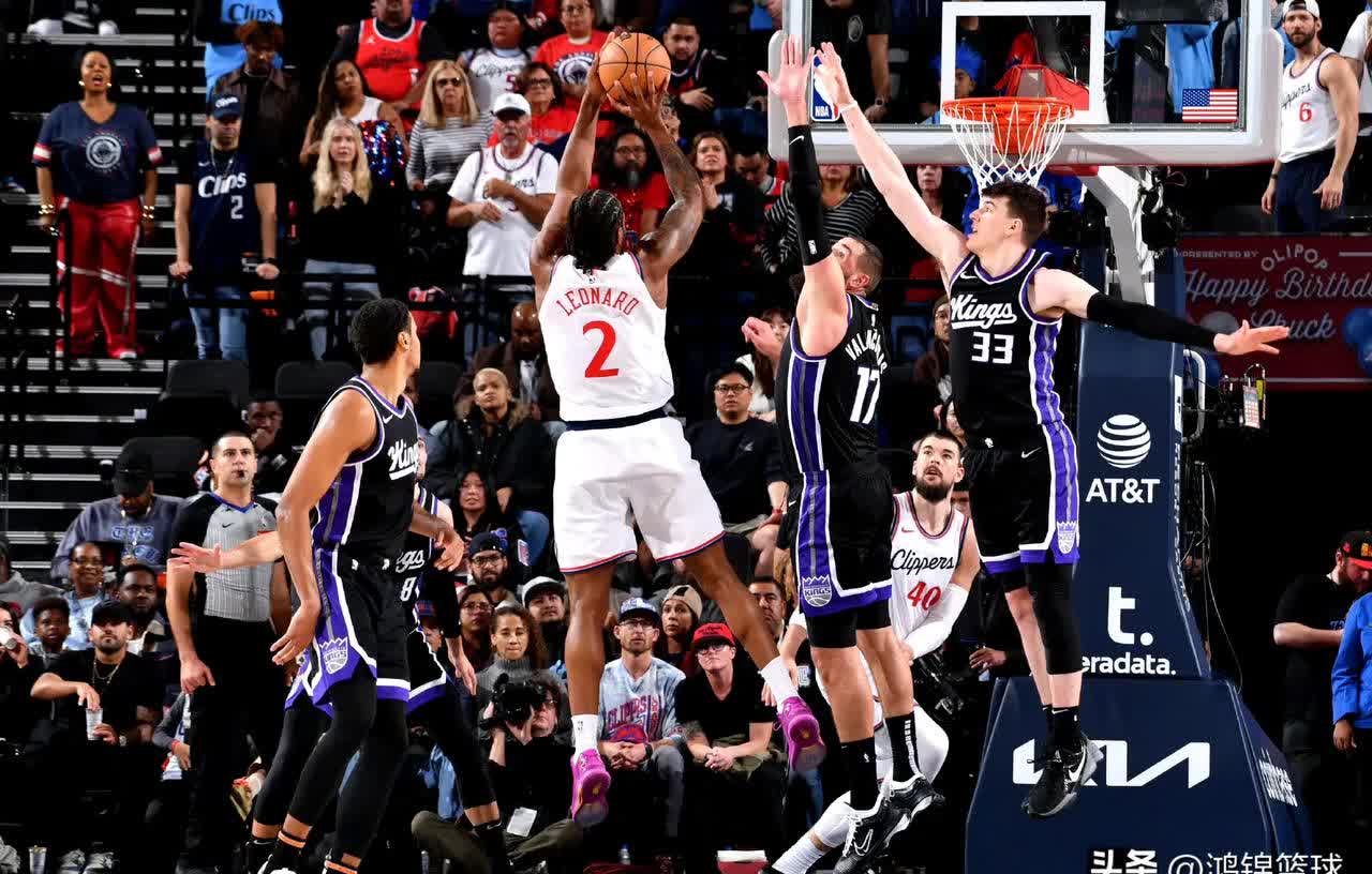 法国男篮轻取加拿大男篮，哈登关键制胜