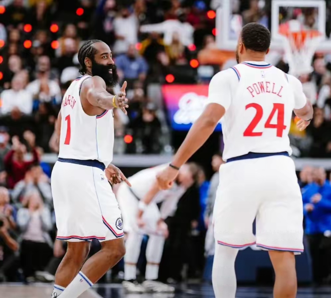 关于奇才轻取快船，巴恩斯绝境逆转的信息