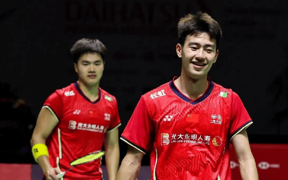 包含中国羽毛球队完胜印尼羽毛球队，辛杜一己之力扛起全队的词条