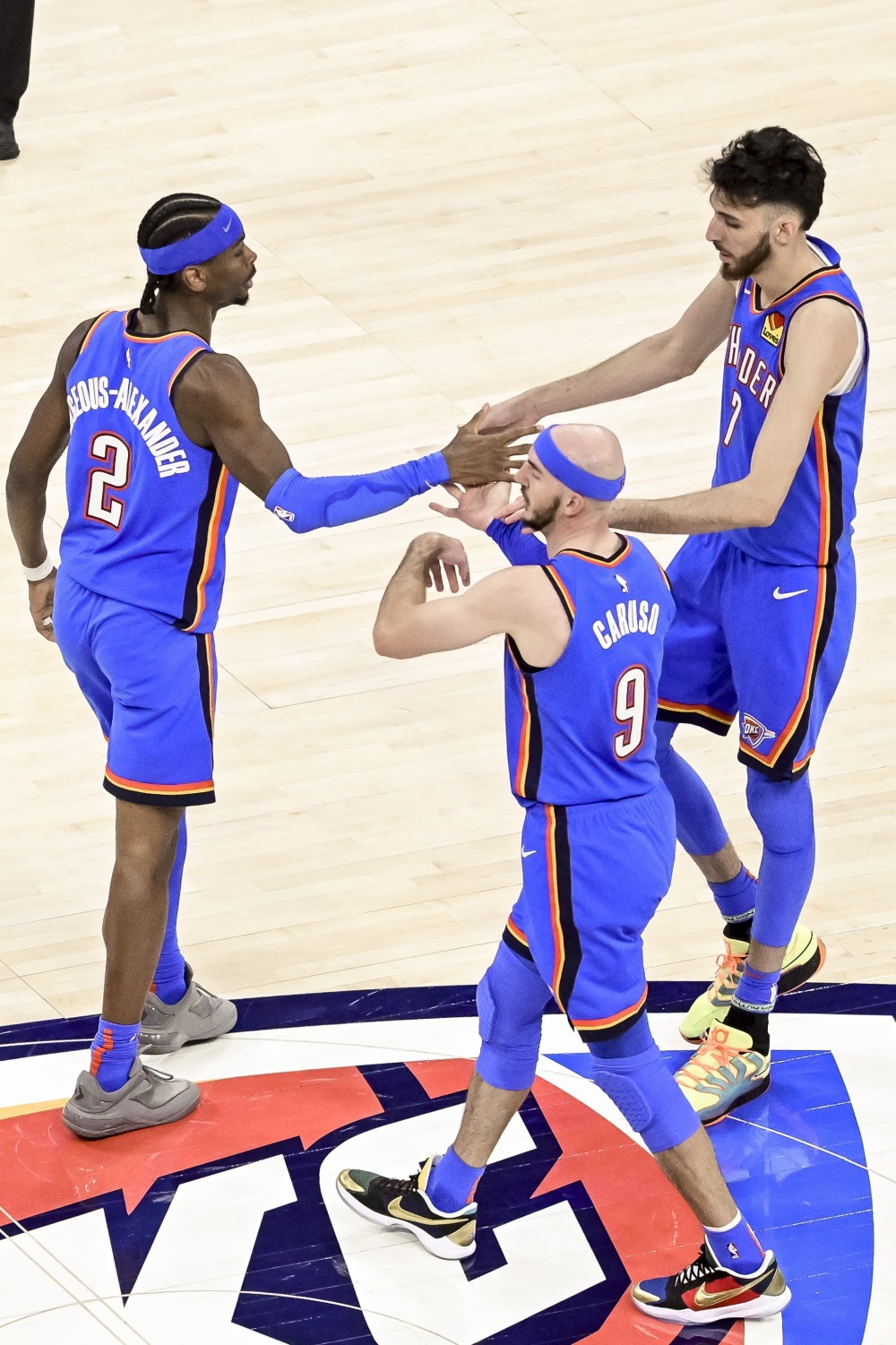 步行者碾压澳大利亚男篮,卡鲁索关键制胜 步行者碾压澳大利亚男篮,卡鲁索关键制胜