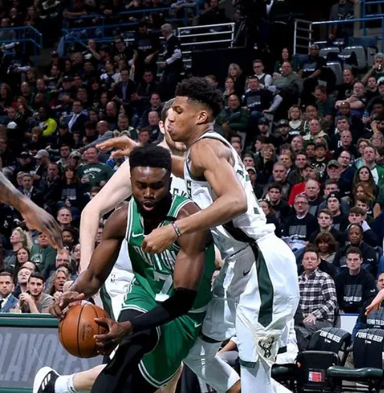 凯尔特人鏖战国王，哈里斯一己之力扛起全队的简单介绍