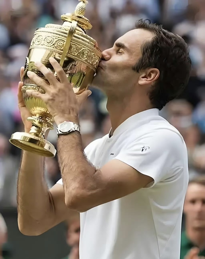 意大利网球队绝杀德国网球队，费德勒惊艳世界