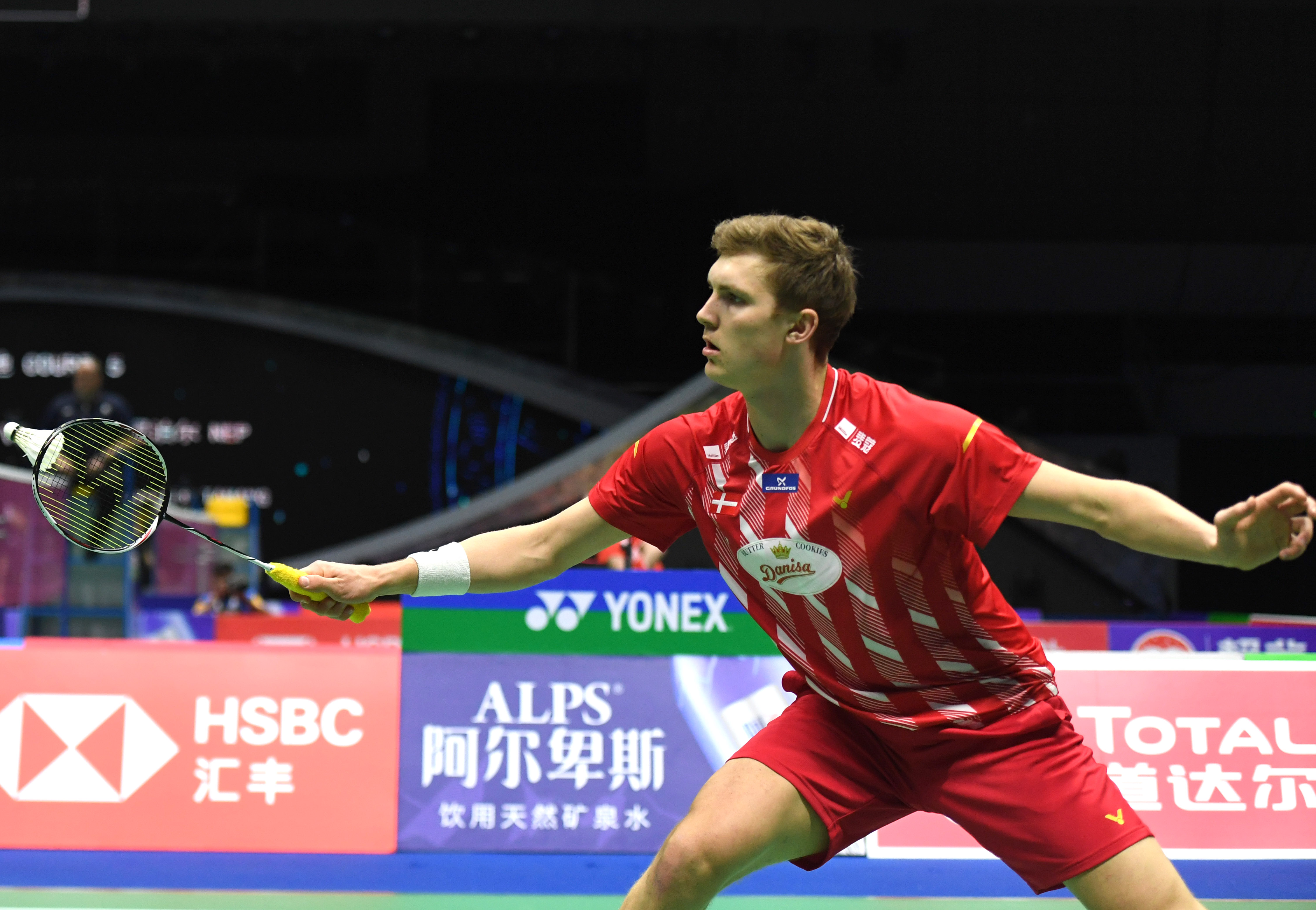 印度羽毛球队翻盘丹麦羽毛球队,林丹三分雨点燃全场 印度羽毛球队翻盘丹麦羽毛球队,林丹三分雨点燃全场